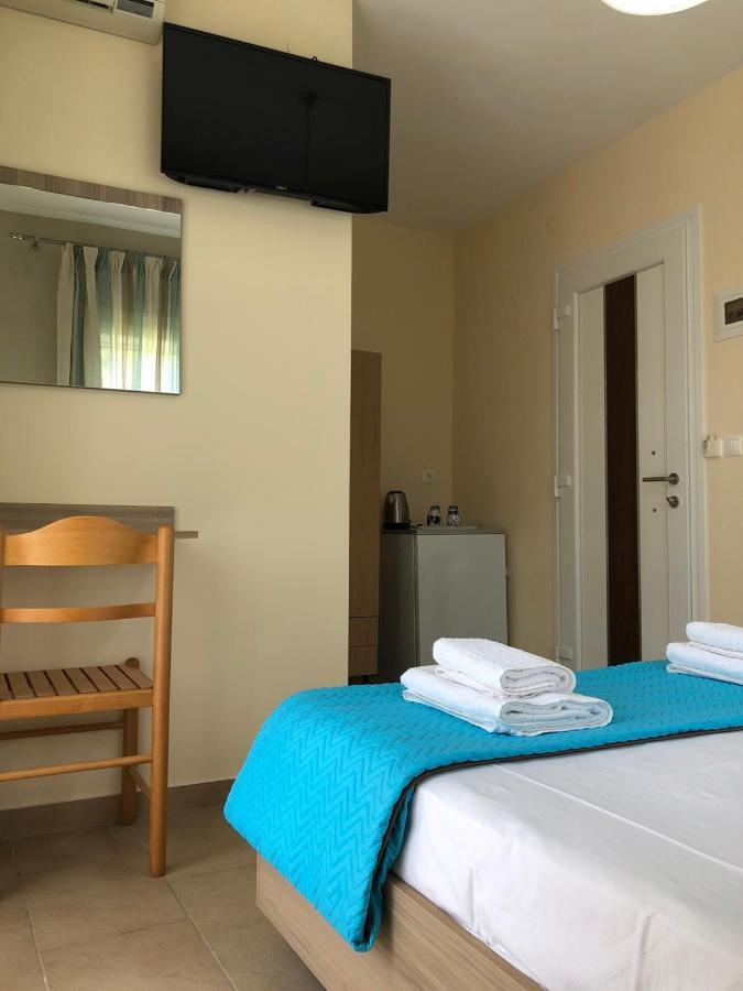 Tasos Rooms Prínos エクステリア 写真